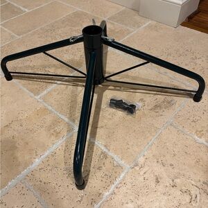 Balsam Hill Tree Stand